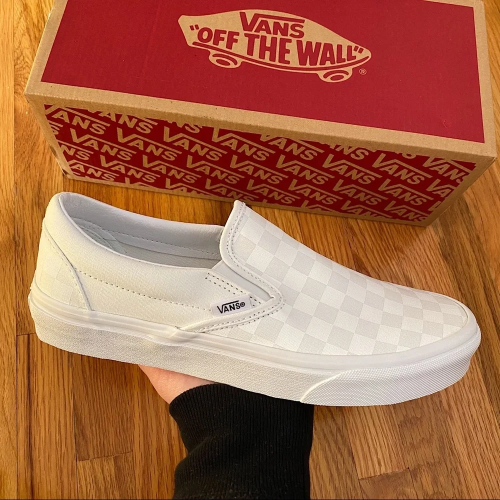 Vans Checkerboard Classic Slip On Women’s Sneakers